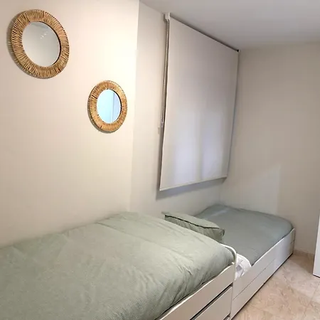 Paseo Playa Silgar Apartman *